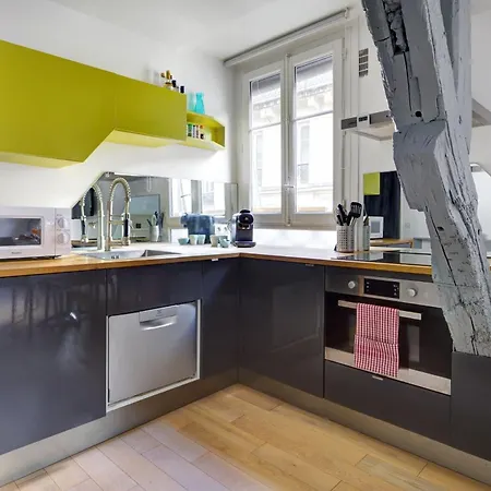 Apartment Bnbnova - Le Marais & Pompidou *